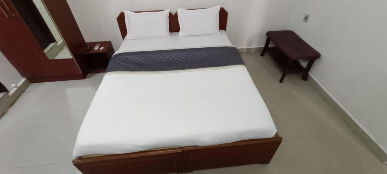 Chennai Guest House Luaran gambar